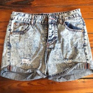 Boyfriend Cut Shorts